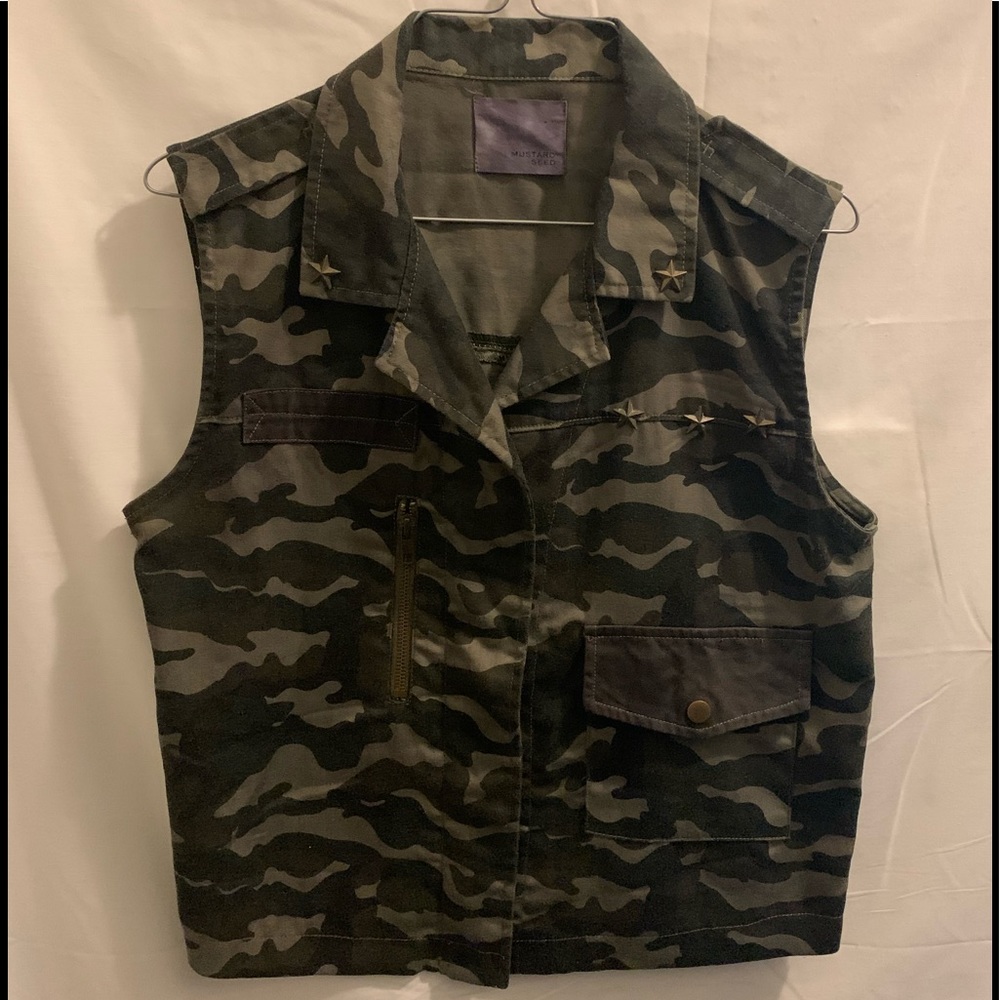 Camouflage Vest